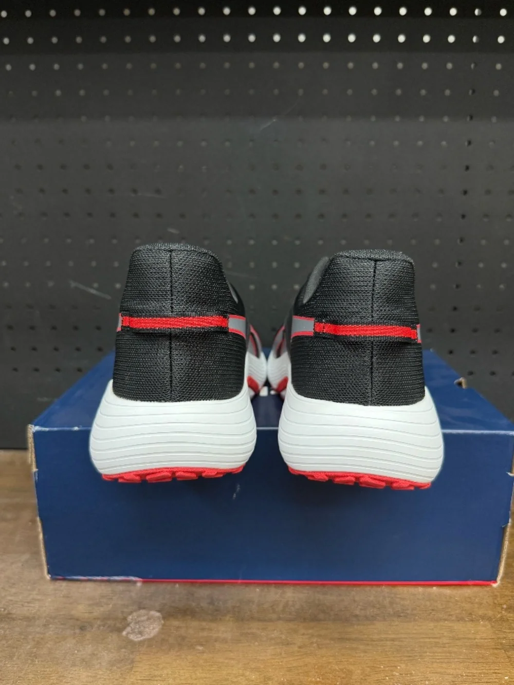 New W/ Box! Men's Reebok Lite Plus 3 Black Grey Red Running Sneakers Size 13